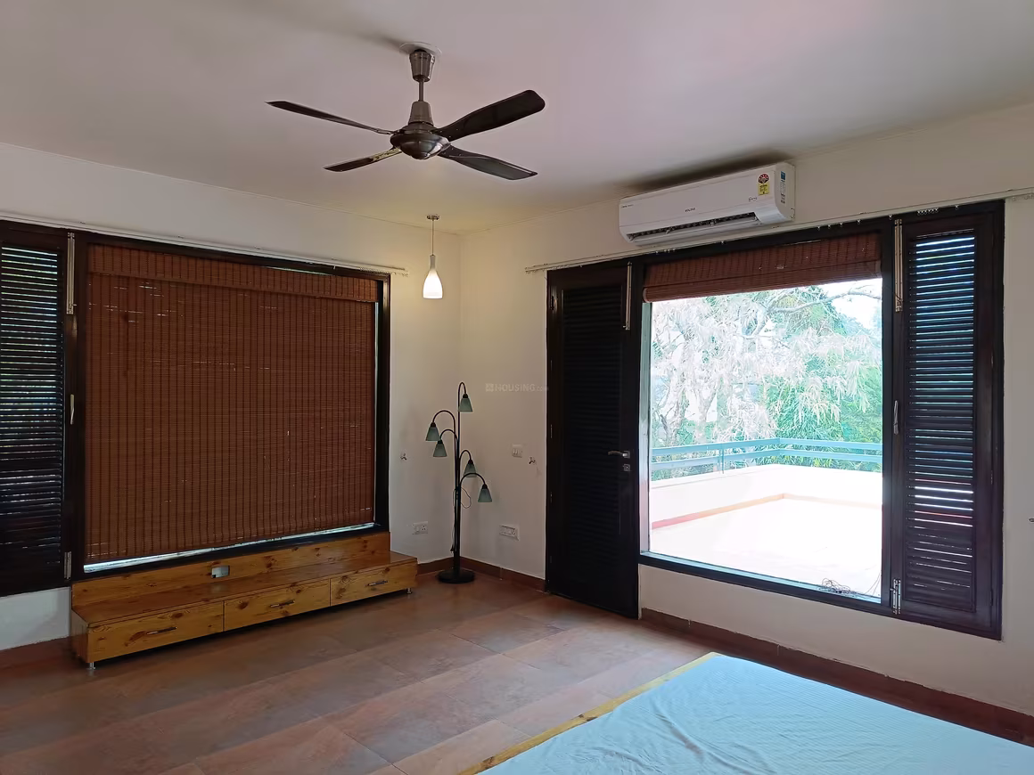 8 BHK Villa for Rent