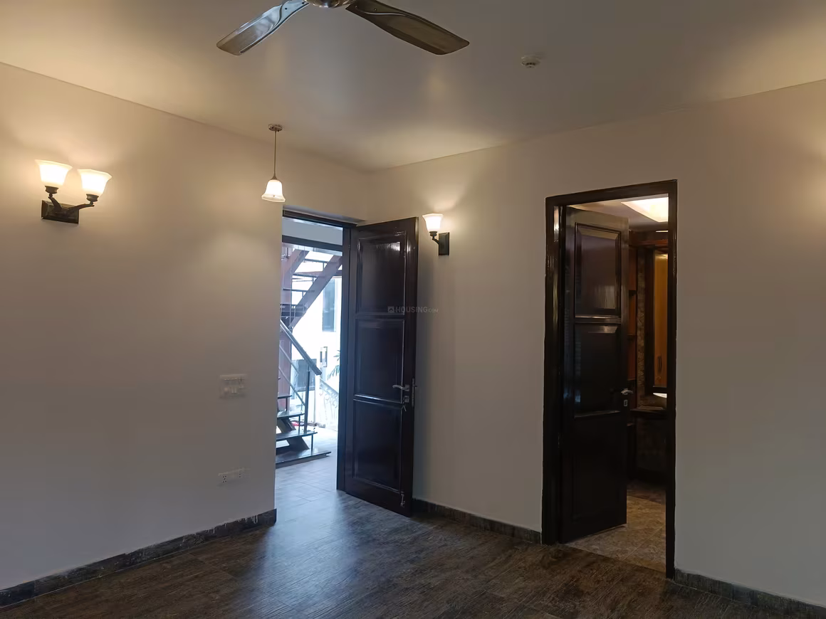 8 BHK Villa for Rent