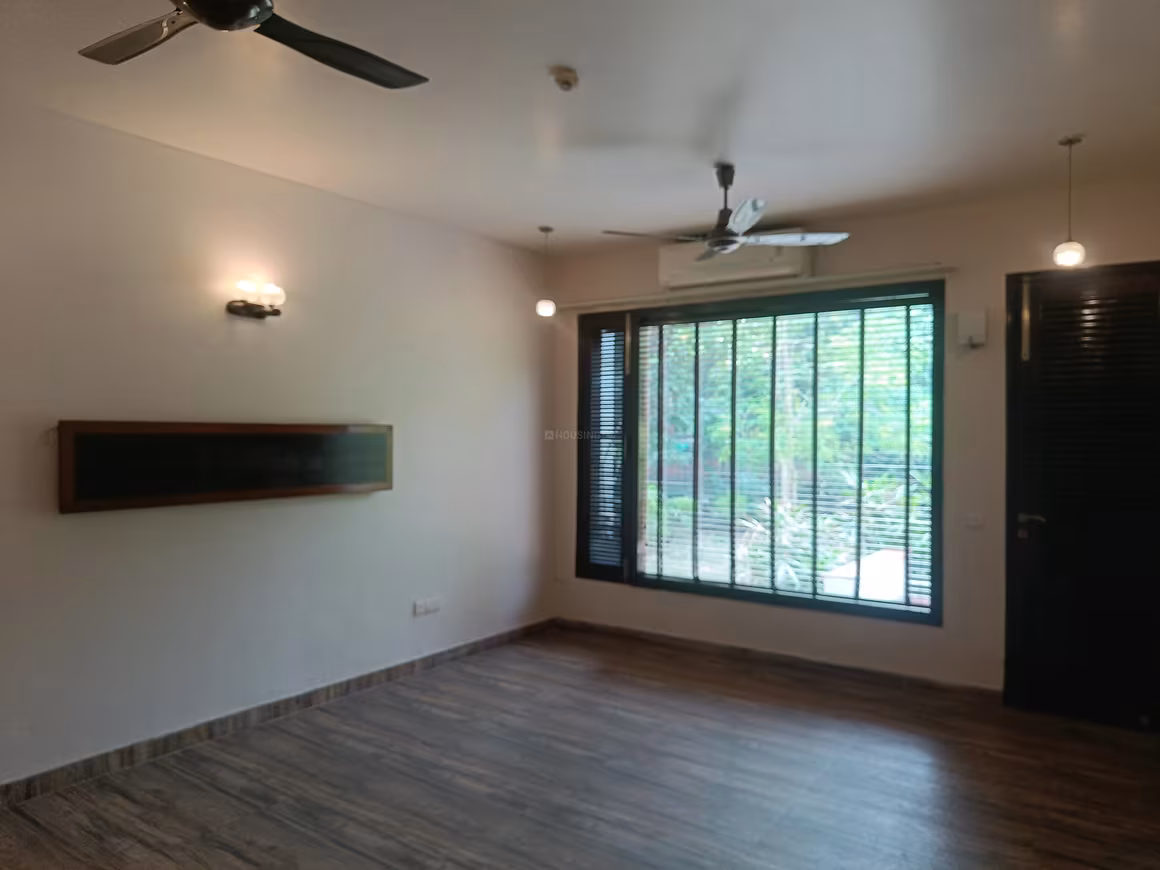 8 BHK Villa for Rent