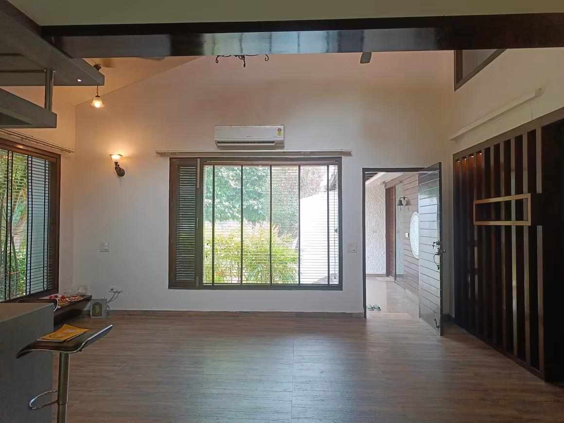 8 BHK Villa for Rent